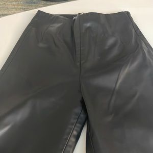 Zara xs women’s faux leather pants like new